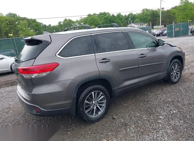 5TDJZRFH5HS415593 2017 2017 Toyota Highlander- Xle 4