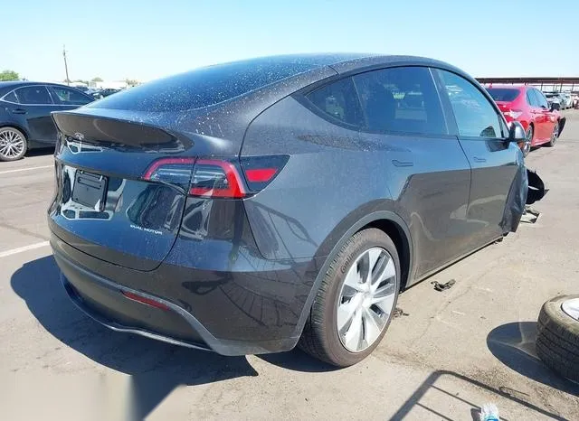 7SAYGDEE6RF995329 2024 2024 Tesla Model Y- Long Range Dual M 4