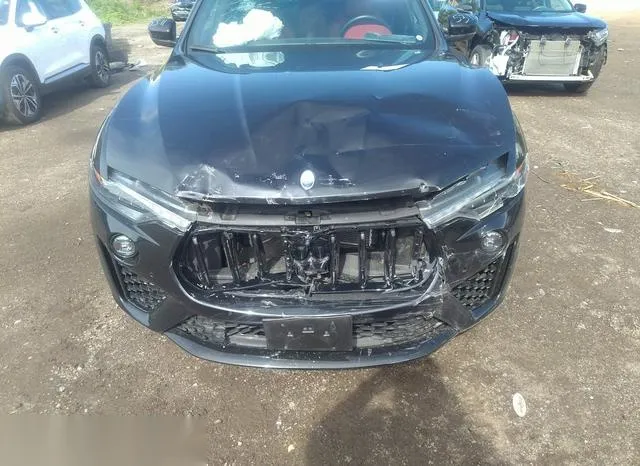 ZN661XUA8NX402221 2022 2022 Maserati Levante- GT 6