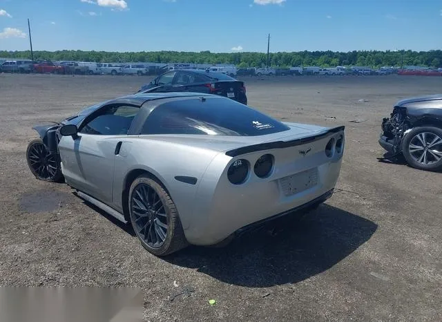 1G1YY24U855113590 2005 2005 Chevrolet Corvette 3