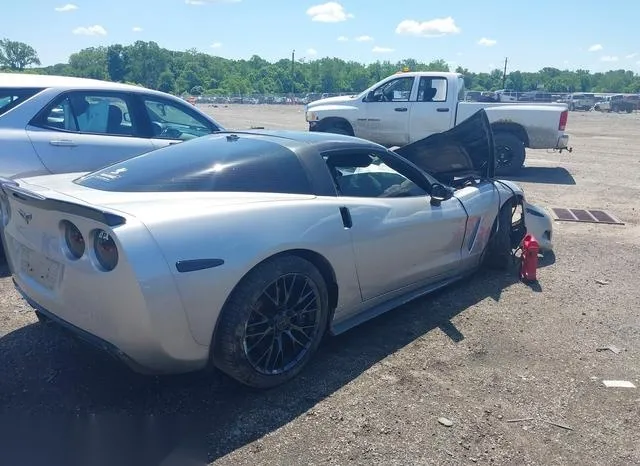 1G1YY24U855113590 2005 2005 Chevrolet Corvette 4