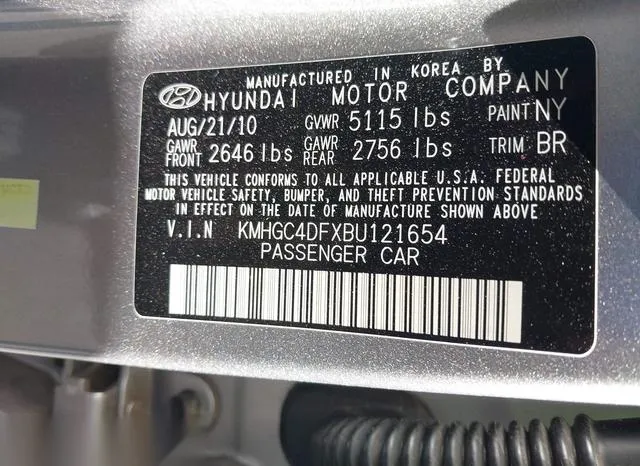 KMHGC4DFXBU121654 2011 2011 Hyundai Genesis- 4-6 9