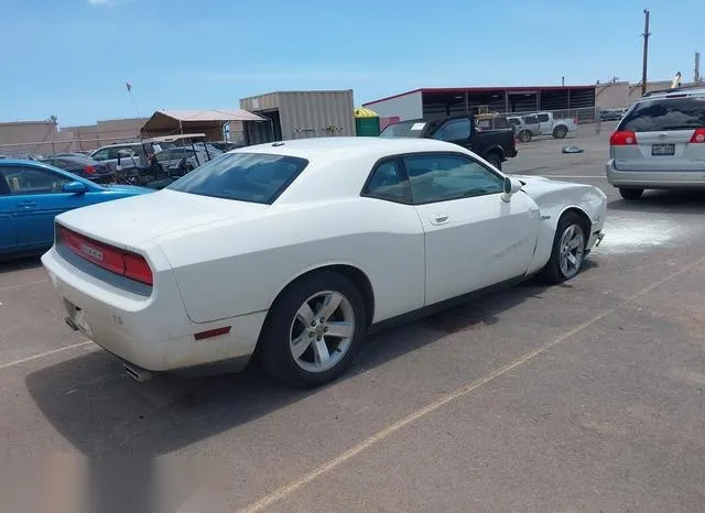 2B3LJ44V59H522415 2009 2009 Dodge Challenger- SE 4