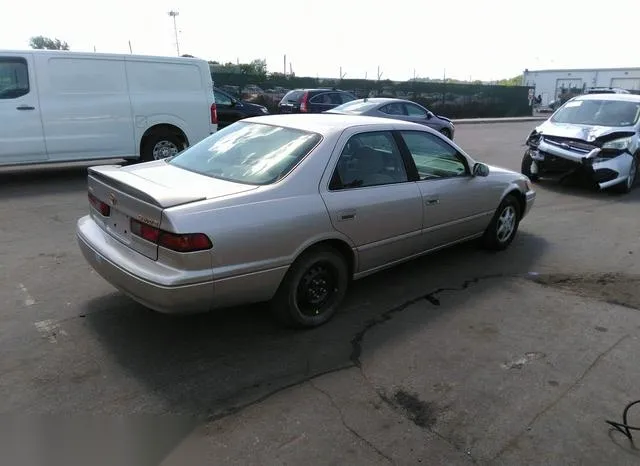 4T1BG22K5WU355371 1998 1998 Toyota Camry- LE 4