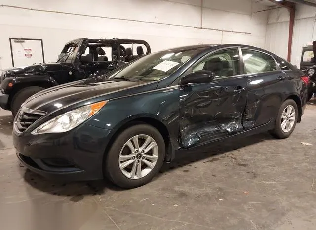 5NPEB4AC2CH352908 2012 2012 Hyundai Sonata- Gls 2