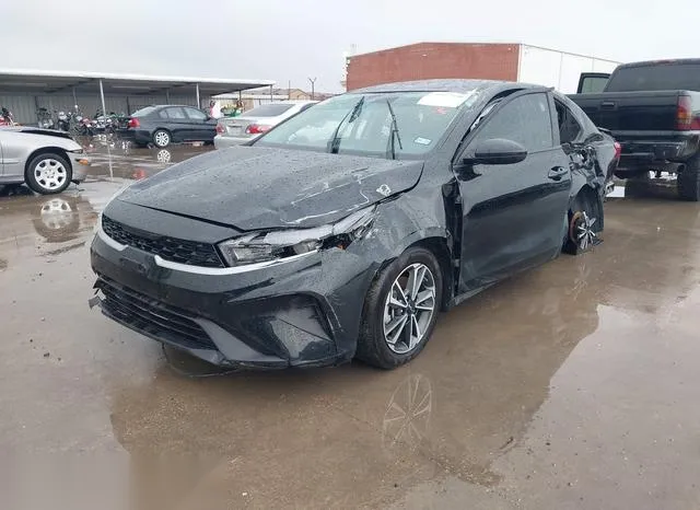 3KPF24AD8PE657191 2023 2023 KIA Forte- Lxs 2