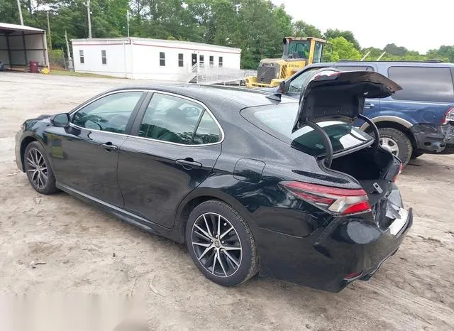 4T1G11AK3MU552359 2021 2021 Toyota Camry- SE 3