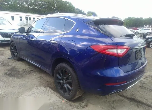 ZN661XUL5HX233006 2017 2017 Maserati Levante 3