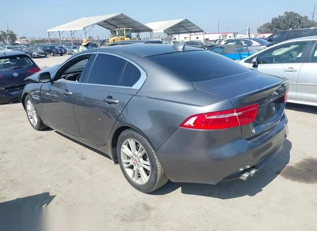 SAJAD4FN4KCP44013 2019 2019 Jaguar XE- 20D Premium 3