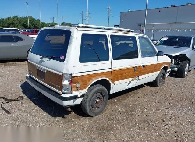 2P4FH5536KR111174 1989 1989 Plymouth Voyager 4