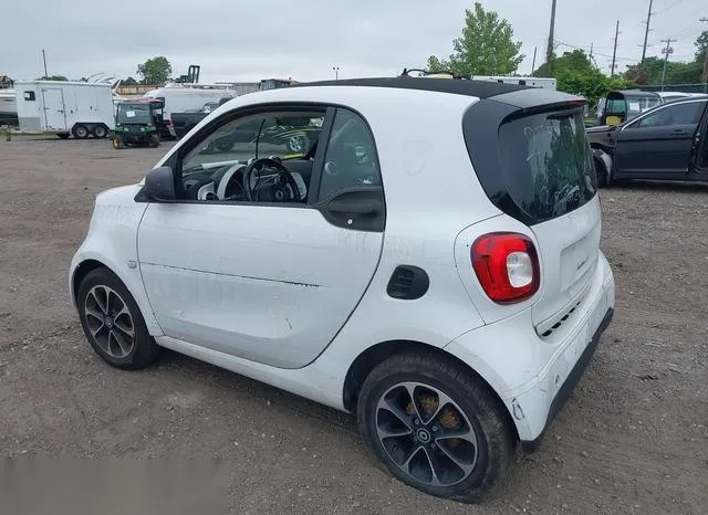 WMEFJ5DA6HK218503 2017 2017 Smart Fortwo- Passion/Prime/Prox 3