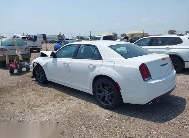 2C3CCAAGXPH661745 2023 2023 Chrysler 300- Touring 3