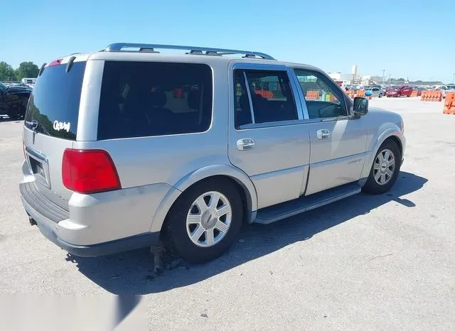 5LMFU28546LJ15257 2006 2006 Lincoln Navigator- Luxury/Ultimate 4