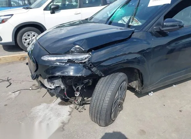 KM8K23AG0PU184158 2023 2023 Hyundai Kona- Electric SE 6