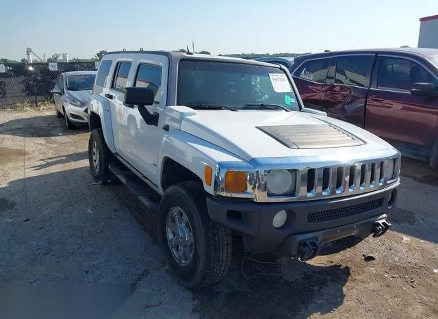 5GTDN136668212932 2006 2006 Hummer H3- SUV 1