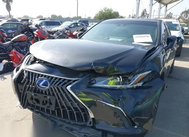 58ADA1C11NU019072 2022 2022 Lexus ES- 300H 6