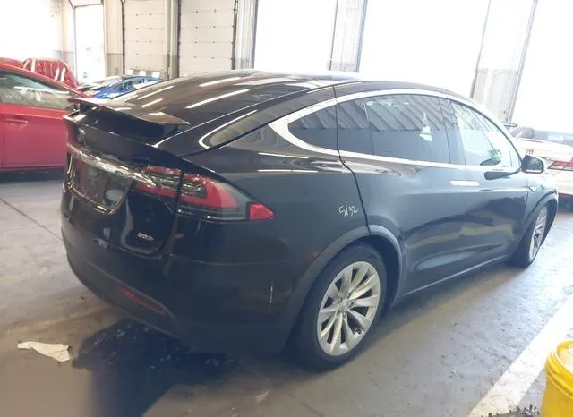 5YJXCAE2XGF008172 2016 2016 Tesla Model X- 60D/70D/75D/90D 4