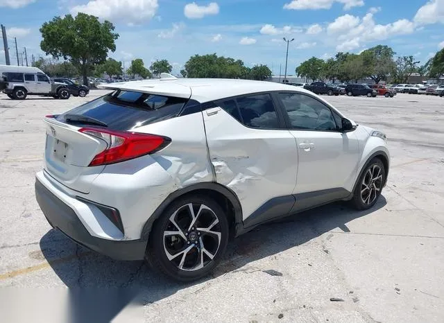 JTNKHMBX2J1010099 2018 2018 Toyota C-HR- Xle 4