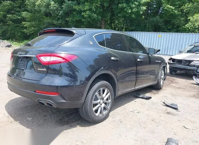 ZN661XUA4JX294304 2018 2018 Maserati Levante 4