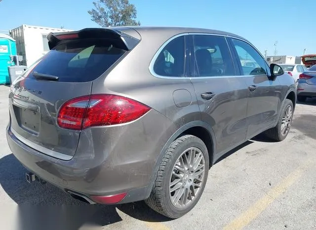 WP1AB2A28BLA41938 2011 2011 Porsche Cayenne- S 4