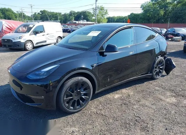 7SAYGAEE0RF060502 2024 2024 Tesla Model Y- Long Range Dual M 2