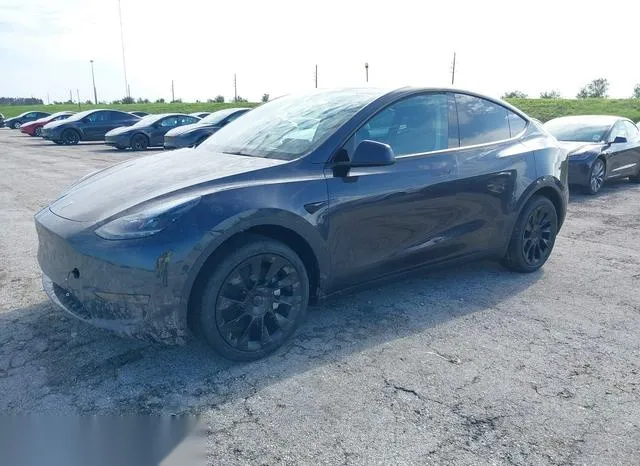 7SAYGDED4RF075044 2024 2024 Tesla Model Y- Long Range/Rwd 2