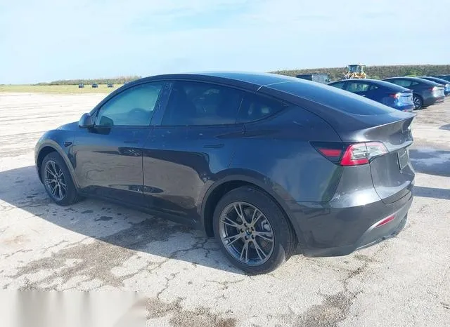 7SAYGDED6RF094503 2024 2024 Tesla Model Y- Long Range/Rwd 3