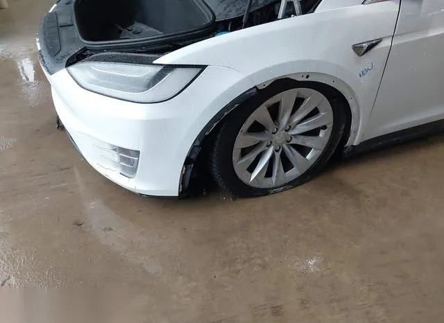 5YJXCBE23HF055745 2017 2017 Tesla Model X- 100D/75D/90D 6