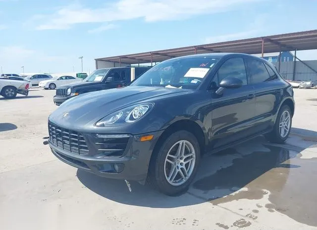 WP1AA2A52HLB04683 2017 2017 Porsche Macan 2