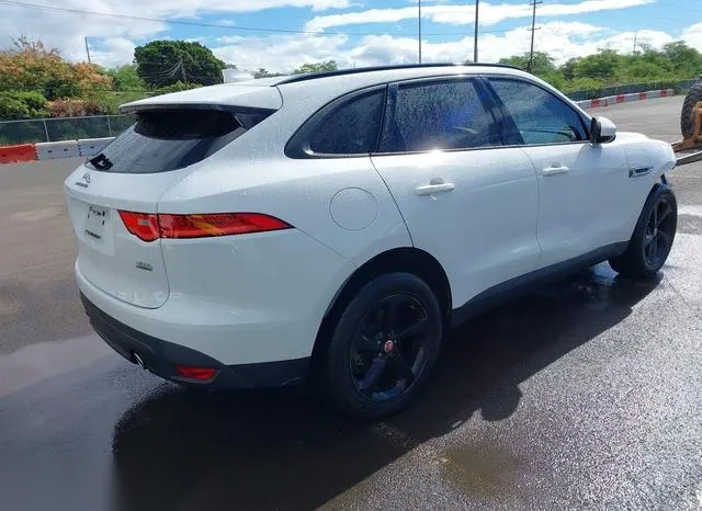 SADCJ2BV2HA074044 2017 2017 Jaguar F-Pace- 35T Premium 4