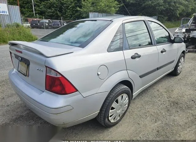 1FAFP34N25W111298 2005 2005 Ford Focus- ZX4 4