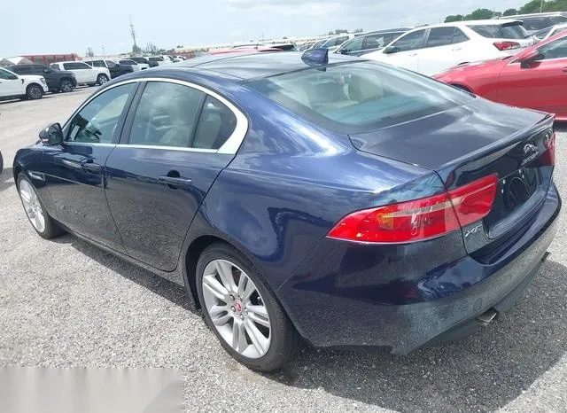 SAJAR4FX6KCP45473 2019 2019 Jaguar XE- 25T 3