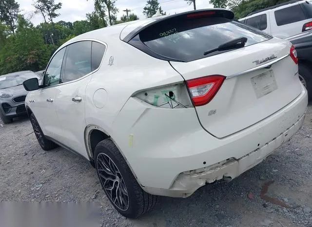 ZN661XUA3JX269801 2018 2018 Maserati Levante 3