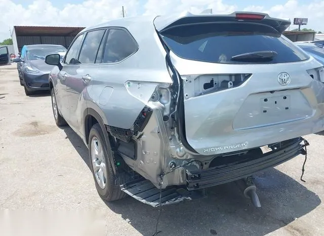 5TDCZRAH5MS081172 2021 2021 Toyota Highlander- L 3