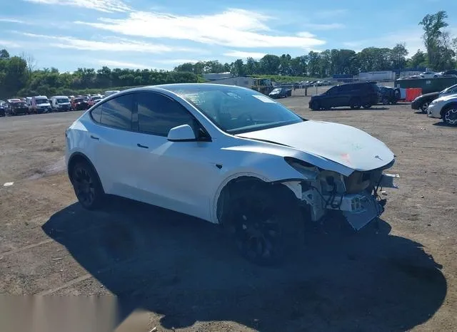 7SAYGDEE0RA258365 2024 2024 Tesla Model Y- Long Range Dual M 1