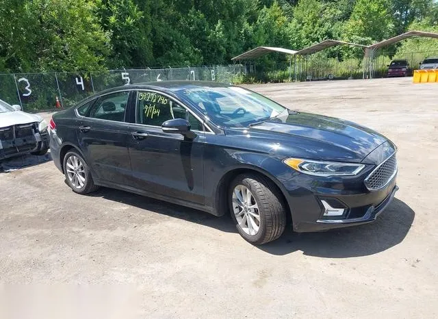 3FA6P0SU9KR267491 2019 2019 Ford Fusion- Energi Titanium 1