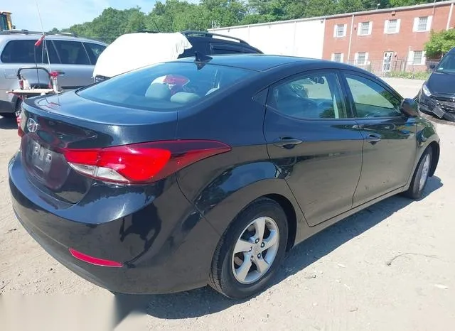 5NPDH4AEXEH532538 2014 2014 Hyundai Elantra- SE 4