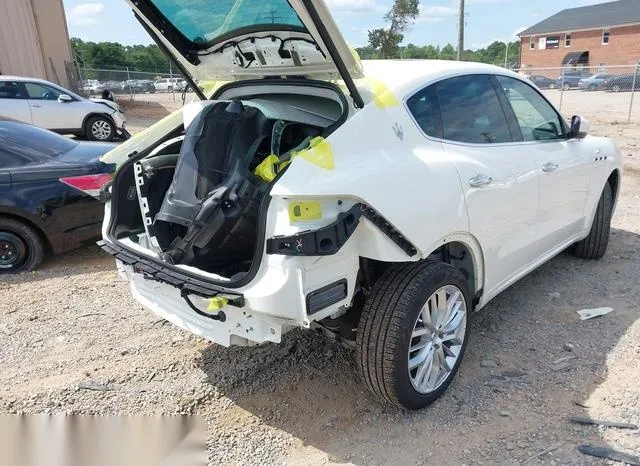 ZN661XUA7NX394175 2022 2022 Maserati Levante- GT 4