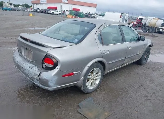 JN1CA31D31T831346 2001 2001 Nissan Maxima- SE 4