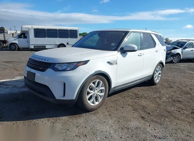 SALRG2RVXJA051376 2018 2018 Land Rover Discovery- SE 2