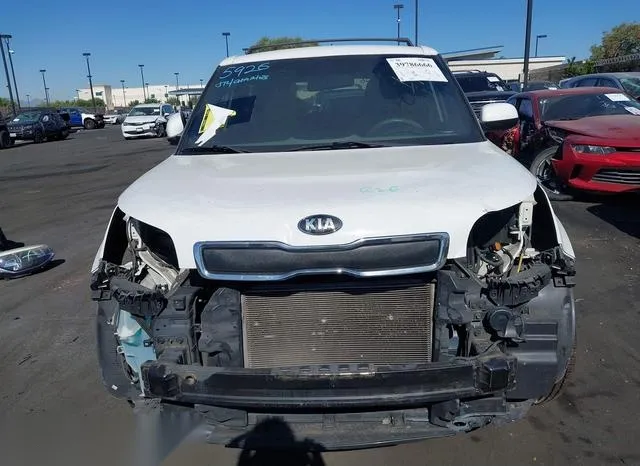 KNDJN2A2XE7051067 2014 2014 KIA Soul 6