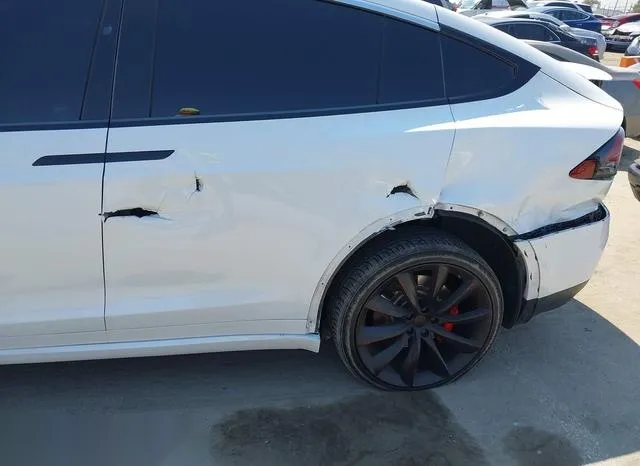 5YJXCBE40JF134197 2018 2018 Tesla Model X- 100D/75D/P100D 6