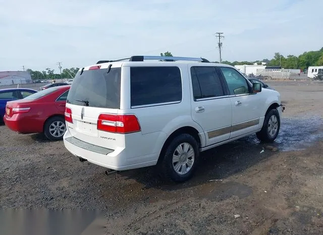 5LMJJ2J56BEJ04952 2011 2011 Lincoln Navigator 4