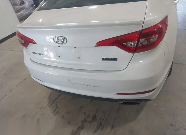 5NPE24AF2FH247476 2015 2015 Hyundai Sonata- SE 6