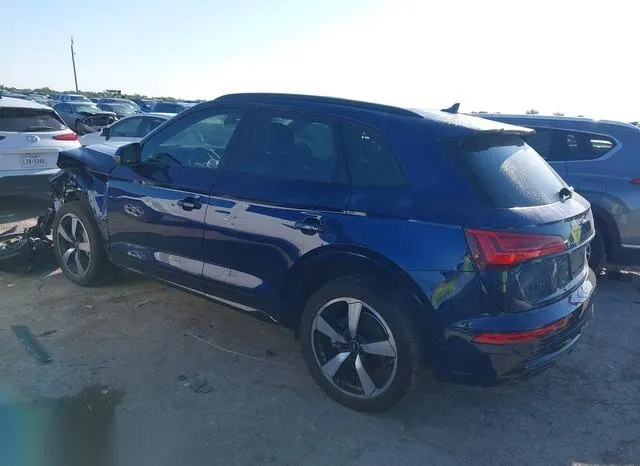 WA1FAAFY4N2112607 2022 2022 Audi Q5- Prestige 45 Tfsi S Line 3