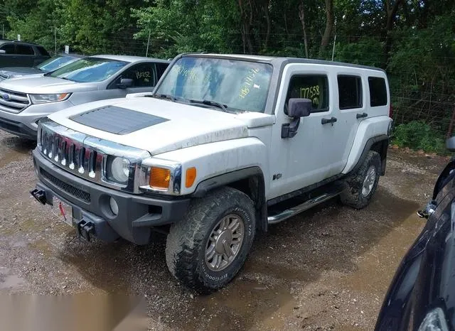 5GTMNJEEXA8122972 2010 2010 Hummer H3- SUV Luxury 2