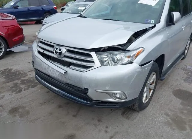 5TDBK3EH5BS092984 2011 2011 Toyota Highlander- Base V6 6