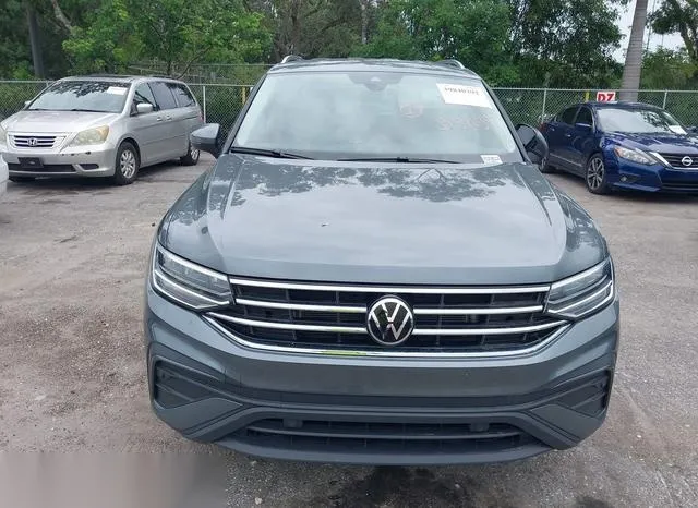 3VV3B7AX8PM125851 2023 2023 Volkswagen Tiguan- 2-0T Se 6