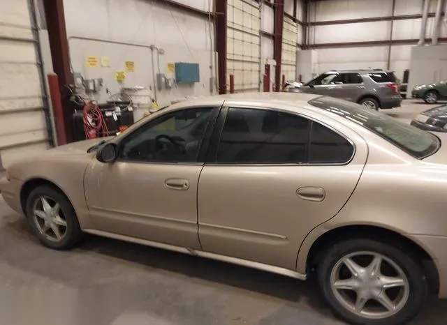 1G3NL52E83C208598 2003 2003 Oldsmobile Alero- GL2 6