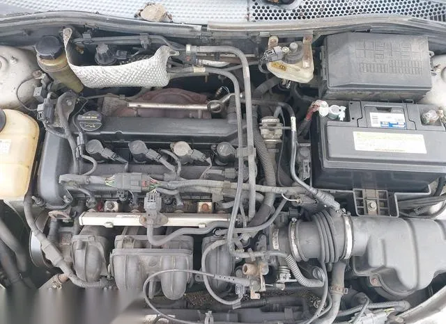 1FAFP34N85W243529 2005 2005 Ford Focus- ZX4 10